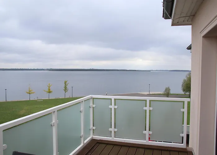 Im Palais Am Am Goitzschesee * Bitterfeld-Wolfen